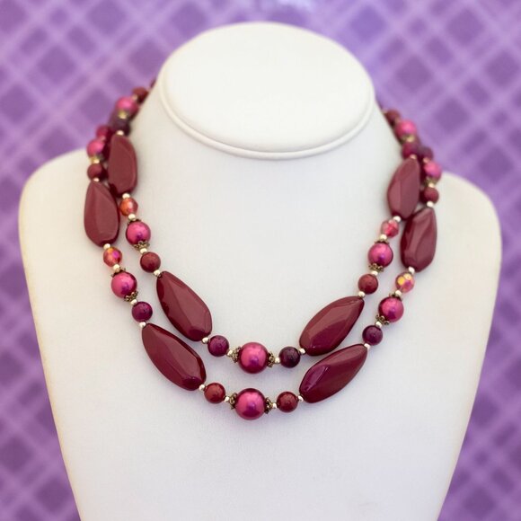 18 inch, Vintage Purple Beads Silver Tone Multistrand Beaded Necklace - Q41 - Picture 1 of 3